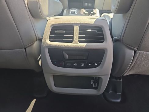 Used 2022 Honda Pilot Special Edition image 34