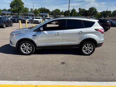 Used 2018 Ford Escape SEL FWD image 10