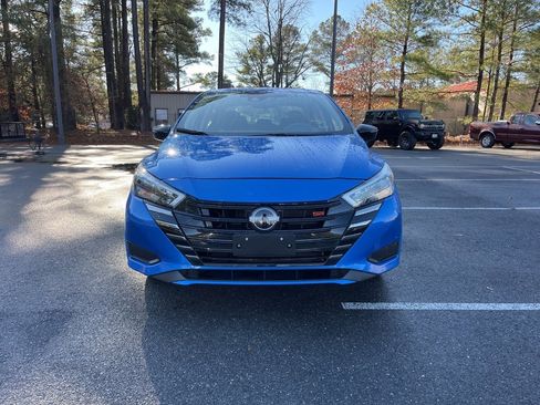 Used 2023 Nissan Versa SR w/ Trunk Package image 3