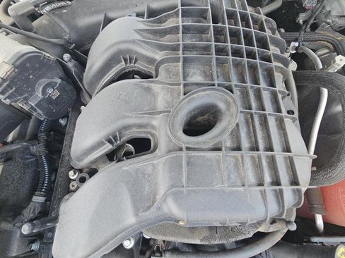 Used 2023 Dodge Charger GT w/ Performance Handling Group RWD image 9