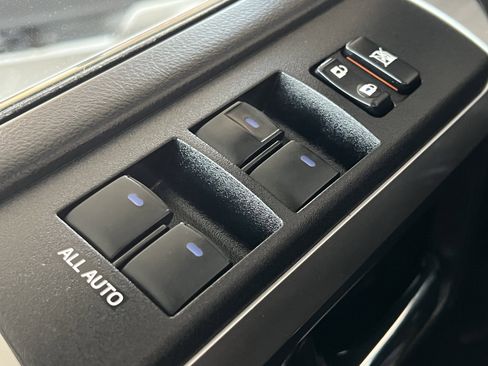 Used 2018 Toyota 4Runner Limited image 39