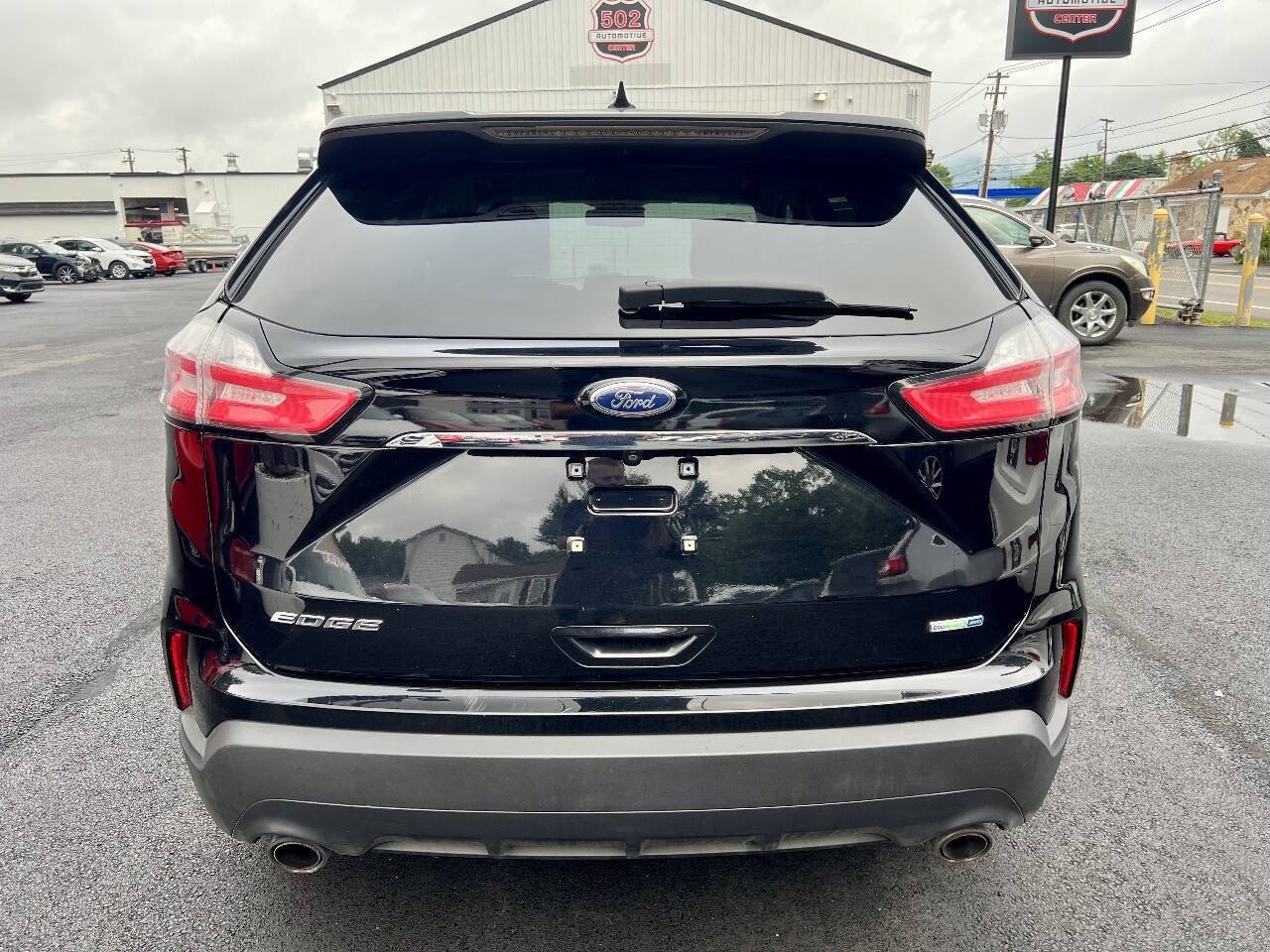 Used 2019 Ford Edge SE AWD/4WD image 4