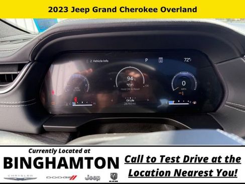 Used 2023 Jeep Grand Cherokee Overland image 12