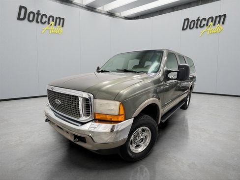 Used 2001 Ford Excursion Limited image 2