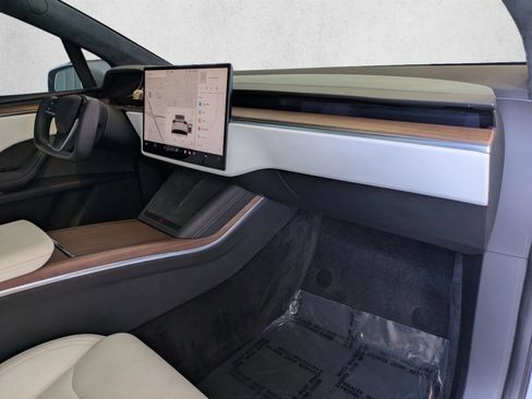 Used 2023 Tesla Model X AWD/4WD image 22
