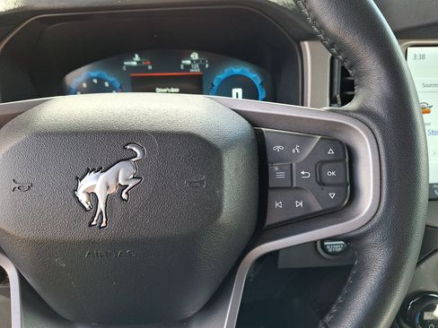 Certified 2025 Ford Bronco Outer Banks AWD/4WD image 22