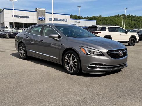 Used 2018 Buick LaCrosse Premium w/ Driver Confidence Package #2 AWD/4WD image 16