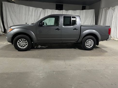 Used 2021 Nissan Frontier SV AWD/4WD image 4