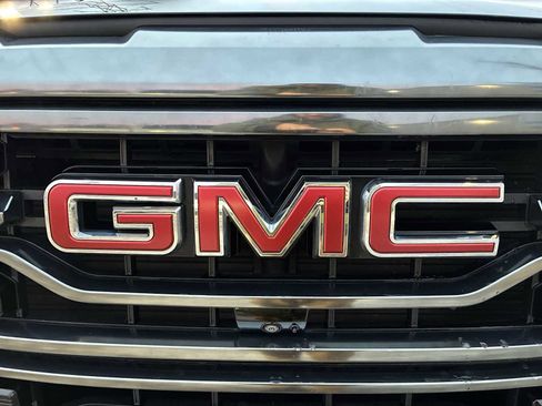 Certified 2023 GMC Sierra 1500 AT4 w/ Technology Package image 32