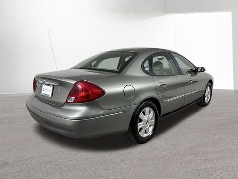Used 2003 Ford Taurus SEL image 33