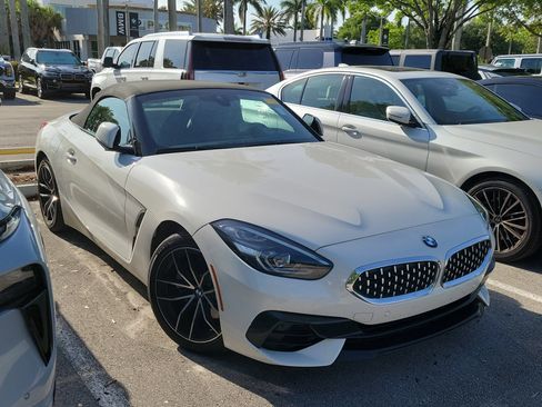 Used 2020 BMW Z4 sDrive30i RWD image 1