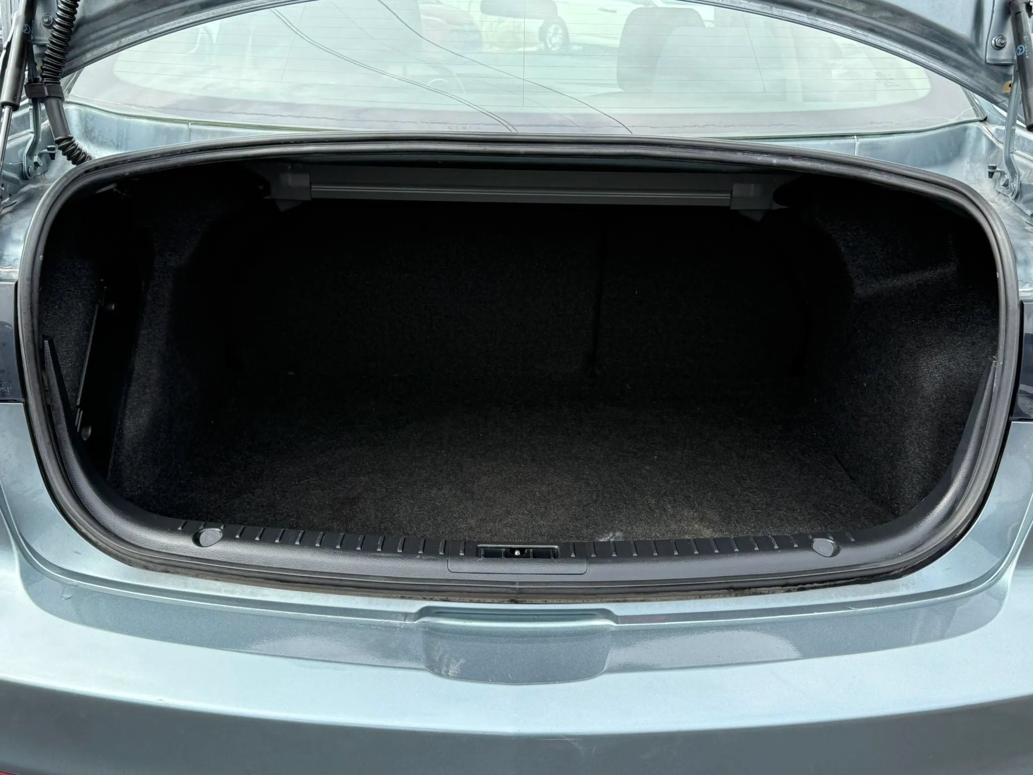 Used 2012 MAZDA MAZDA3 i Touring FWD image 36