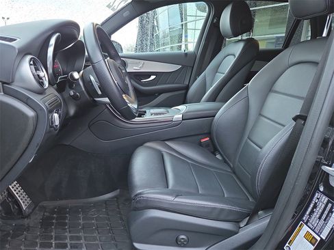 Certified 2022 Mercedes-Benz GLC 300 image 10
