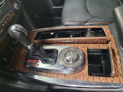 Used 2020 Nissan Armada SL w/ Premium Package image 26