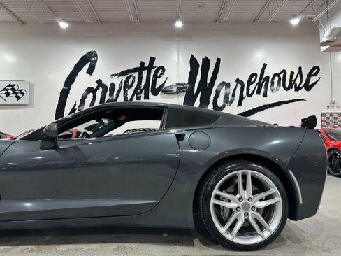 Used 2019 Chevrolet Corvette Stingray Coupe w/ 2LT Preferred Equipment Group RWD image 7