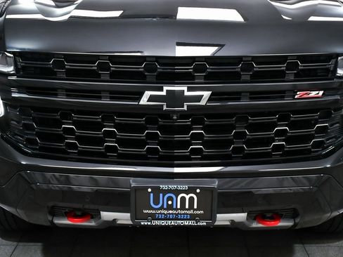 Used 2023 Chevrolet Tahoe Z71 w/ Z71 Off-Road Package image 85