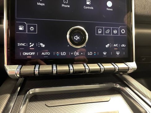 New 2026 GMC Sierra EV Elevation image 40