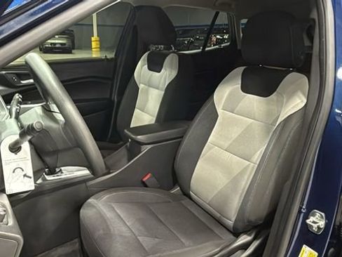 Used 2024 Chevrolet Trax LS image 11