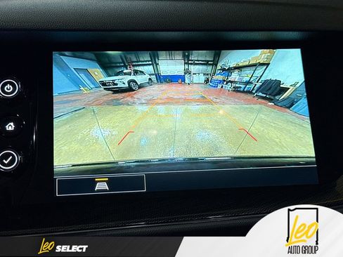 Used 2023 Buick Envision Preferred AWD/4WD image 14