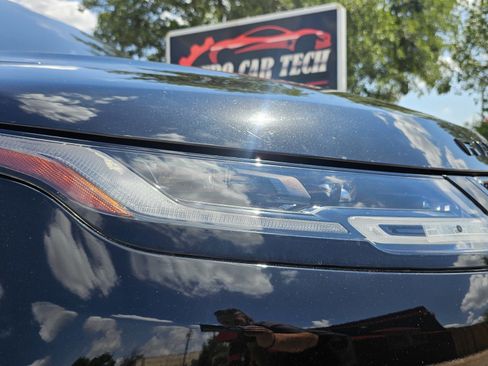 Used 2020 Land Rover Range Rover Evoque R-Dynamic SE image 12