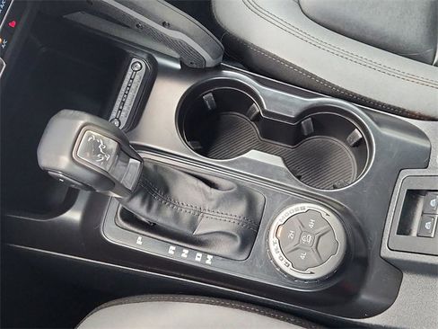 Used 2024 Ford Bronco Big Bend image 16