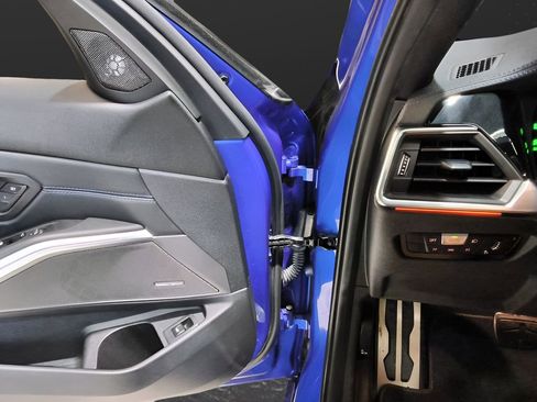 Used 2022 BMW M340i RWD image 26