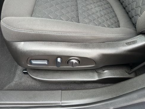 Used 2022 Chevrolet Blazer LT image 15