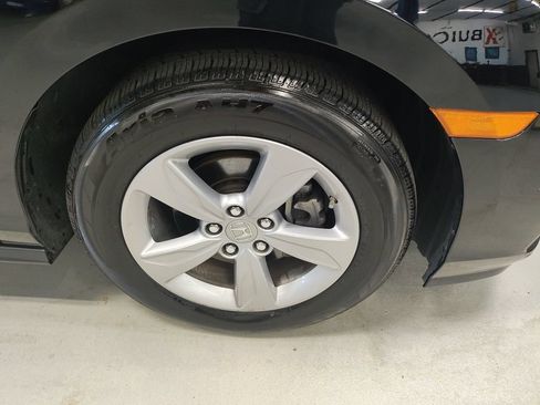 Used 2018 Honda Odyssey EX image 4