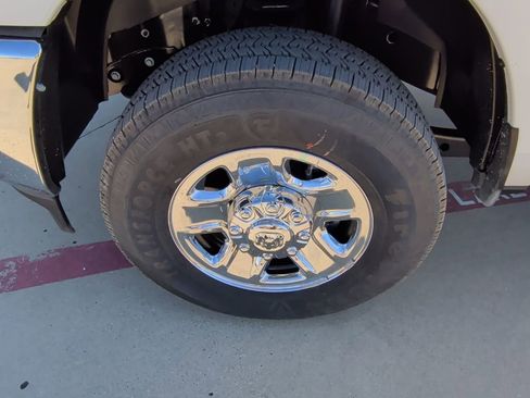 New 2026 RAM 2500 Tradesman w/ Chrome Appearance Group image 41