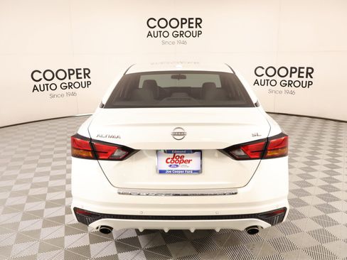 Used 2023 Nissan Altima 2.5 SL FWD image 22