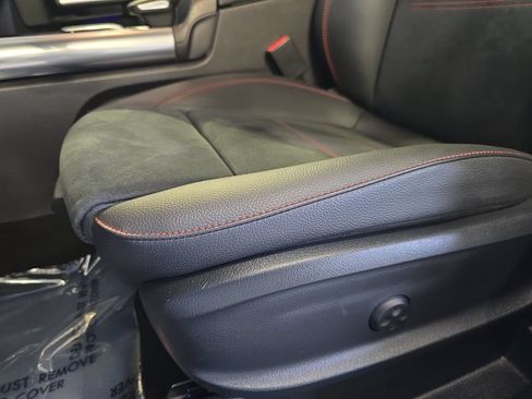 Certified 2023 Mercedes-Benz GLA 250 image 32