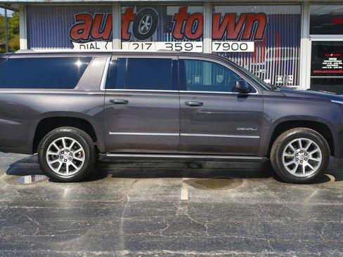 Used 2017 GMC Yukon XL Denali w/ Open Road Package image 20