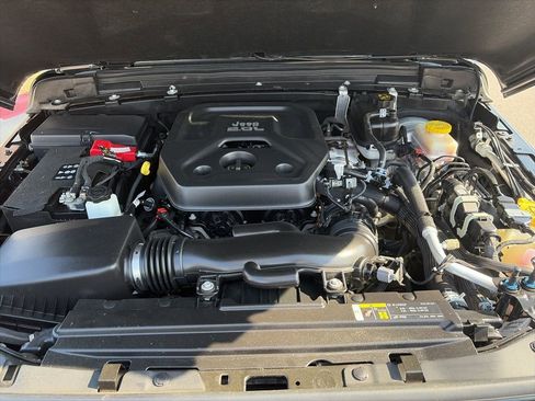 Used 2020 Jeep Wrangler Unlimited Sport S AWD/4WD image 31