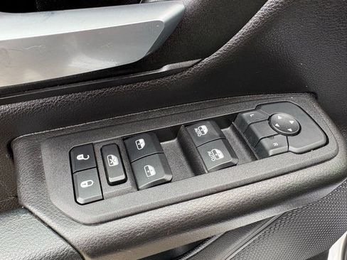 Used 2025 RAM 1500 Tradesman image 16