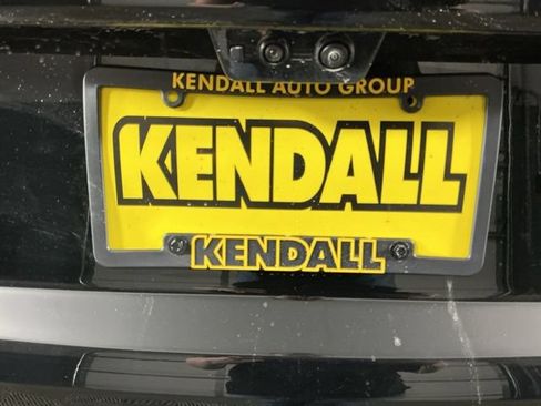 Used 2025 GMC Yukon Denali Ultimate AWD/4WD image 37