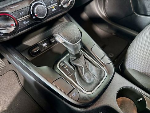 Used 2024 Kia Soul LX w/ Option Group 015 image 22