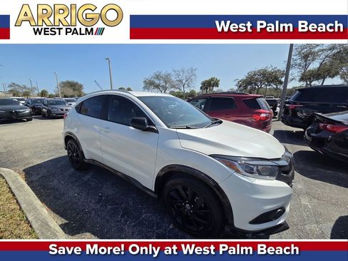 Used 2021 Honda HR-V Sport image 1