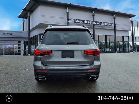Certified 2025 Mercedes-Benz GLB 250 4MATIC image 4