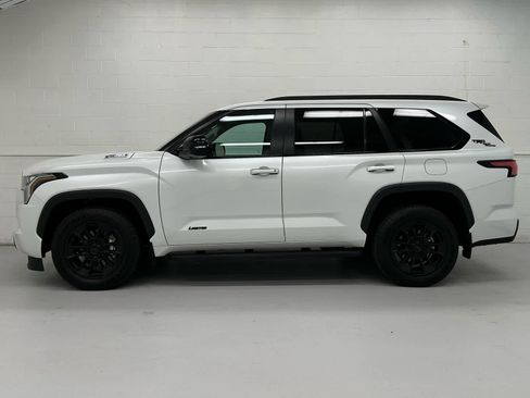 Used 2024 Toyota Sequoia Limited w/ TRD Off-Road Package image 3