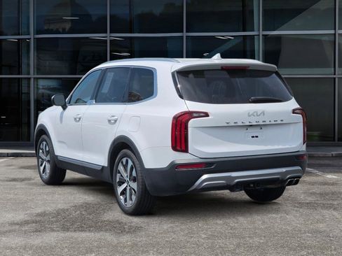 Used 2022 Kia Telluride EX w/ EX Premium Package FWD image 7