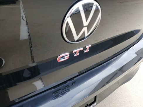 New 2026 Volkswagen GTI SE image 7