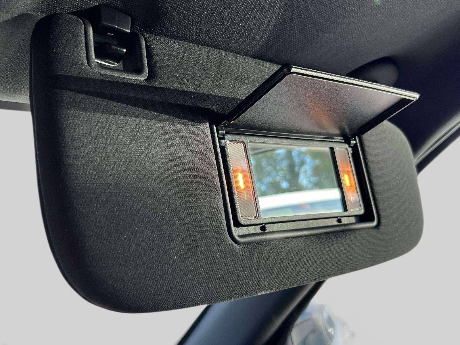 Used 2025 Dodge Durango R/T AWD/4WD image 35