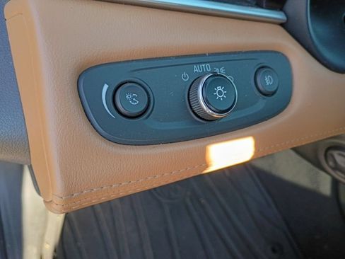 Used 2017 Buick LaCrosse Premium w/ Driver Confidence Package #2 AWD/4WD image 12