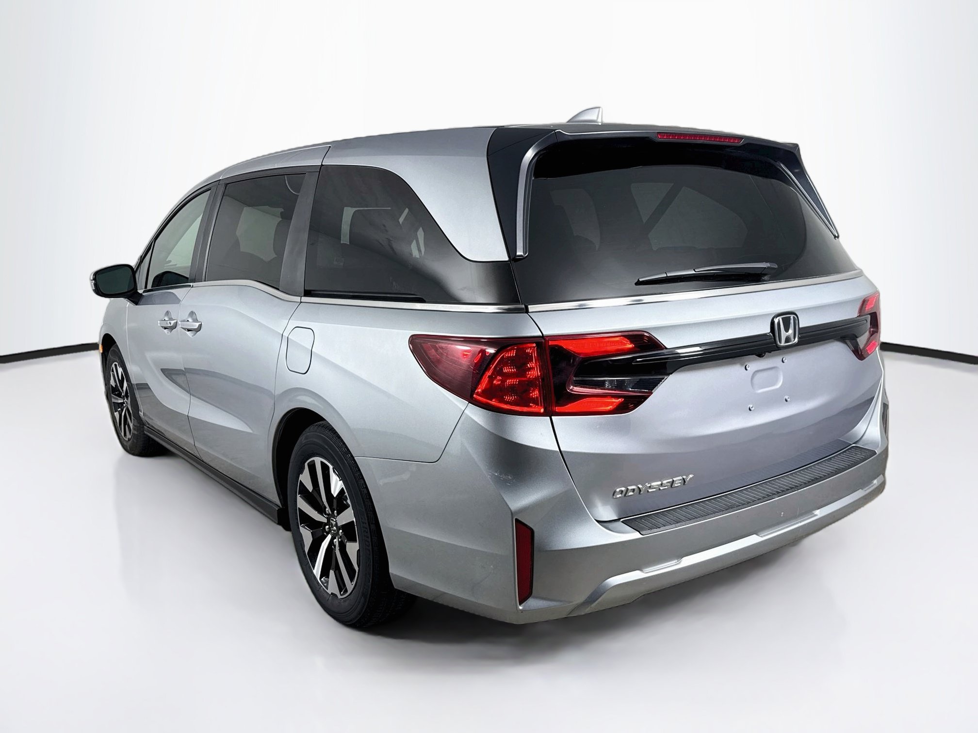 Certified 2025 Honda Odyssey EX-L image 31
