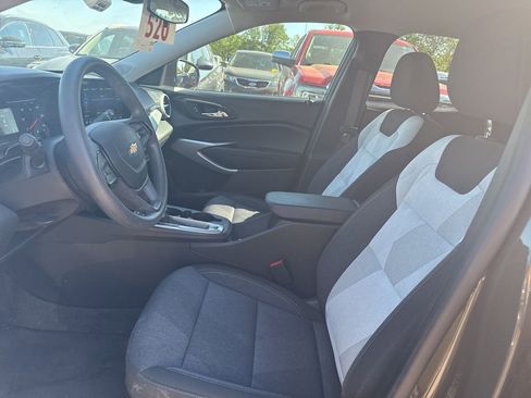 Used 2024 Chevrolet Trax LS FWD image 5