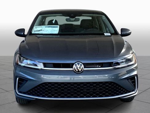 New 2026 Volkswagen Jetta SE image 3