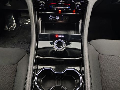 Used 2023 Jeep Grand Cherokee Laredo w/ Luxury Tech Group I AWD/4WD image 33