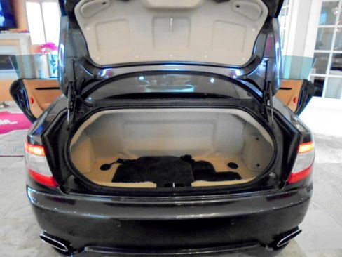 Used 2009 Maserati GranTurismo S RWD image 19