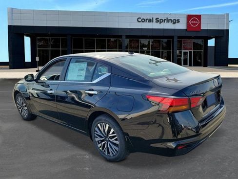 New 2026 Nissan Altima 2.5 SV AWD/4WD image 3