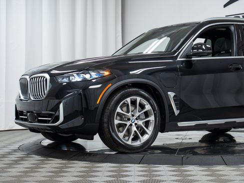 Used 2026 BMW X5 xDrive50e w/ Climate Comfort Package AWD/4WD image 25